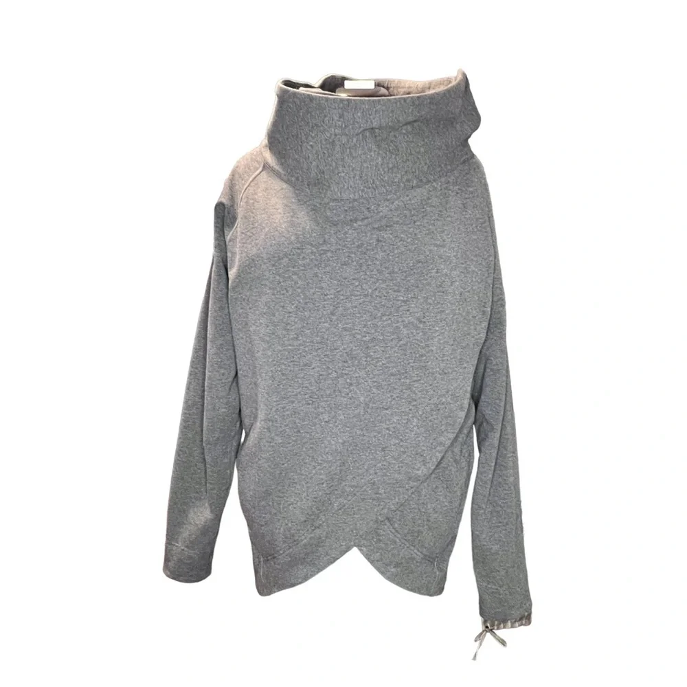 lululemon athletica Gray Jacket - Picture 1 of 9
